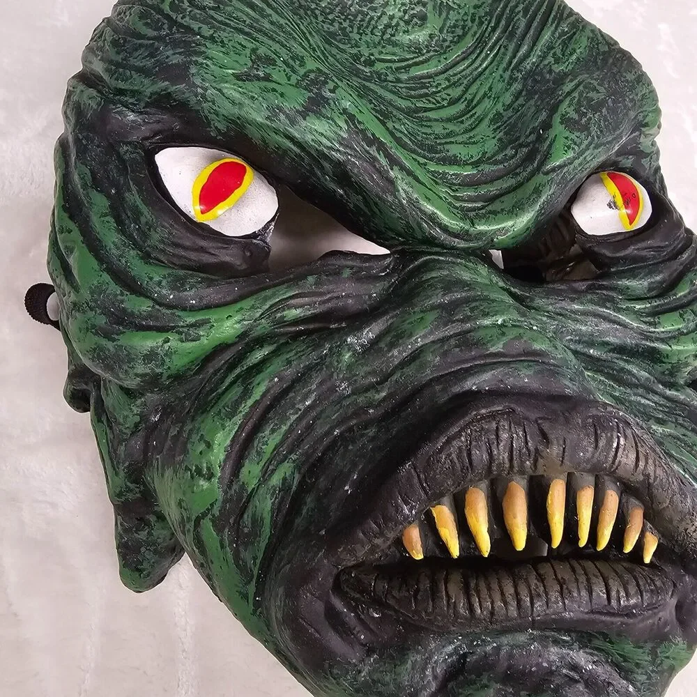 Swamp Monster Halloween Mask Green Sharp Teeth Rubber OS